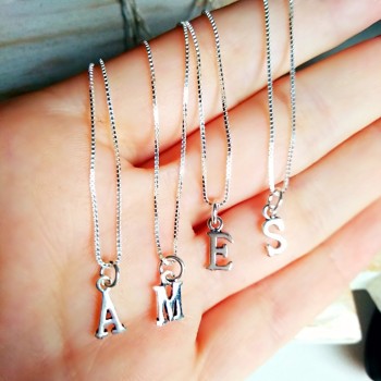 Collares Letras