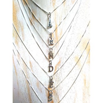 Collares Letras