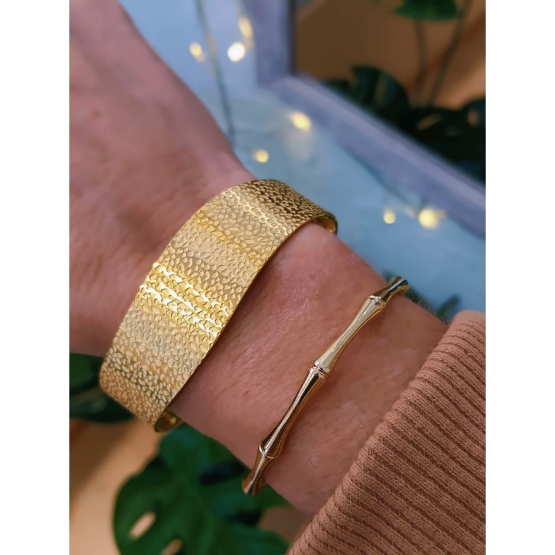 brazaletes dorados mujer