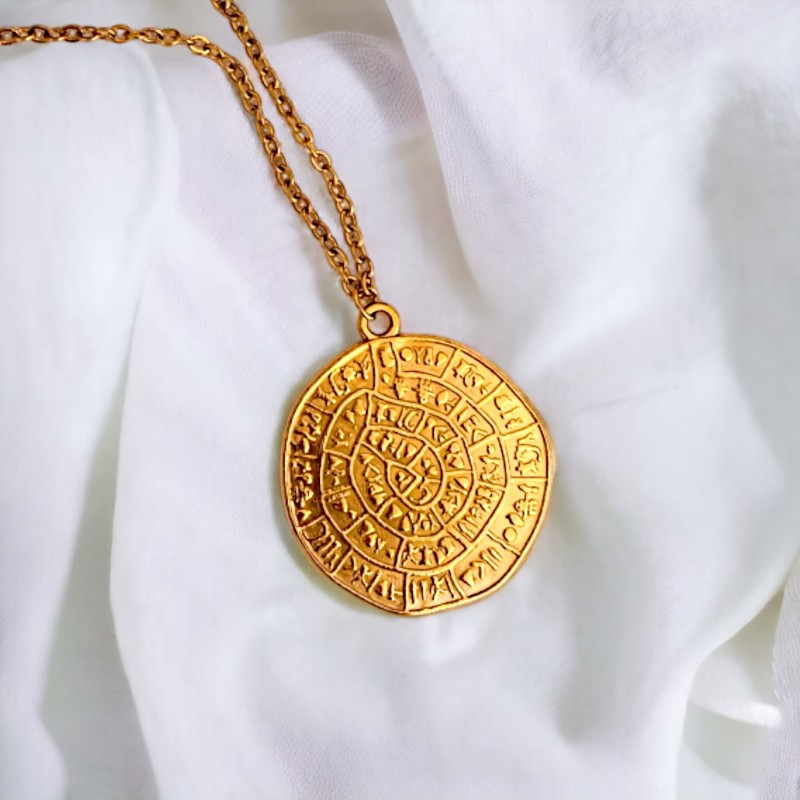 collares dorados