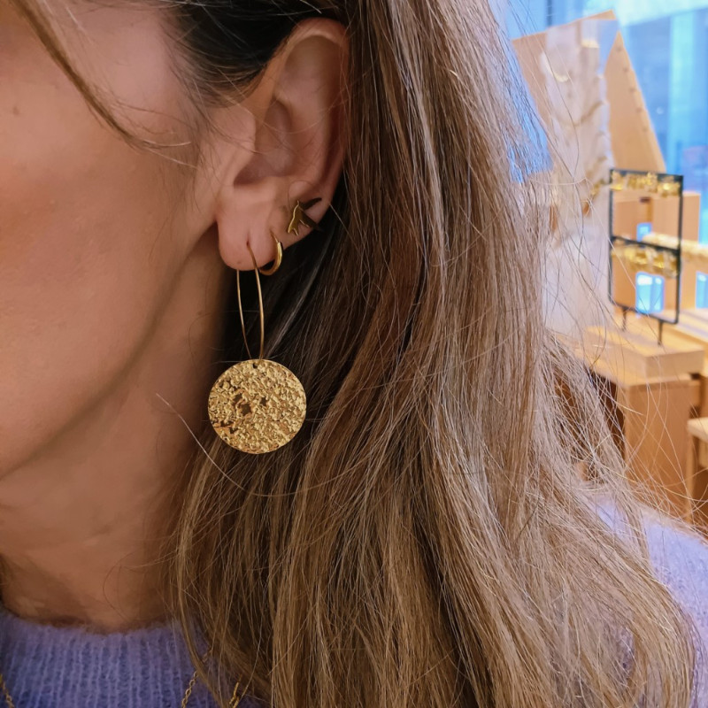 pendientes dorados