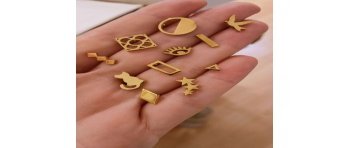 Pendientes mini de acero y baño de oro para combinar