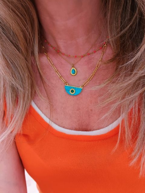 combinacion de collares cortos